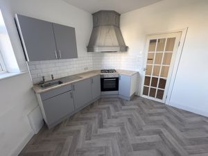 Photo 11- click for photo gallery